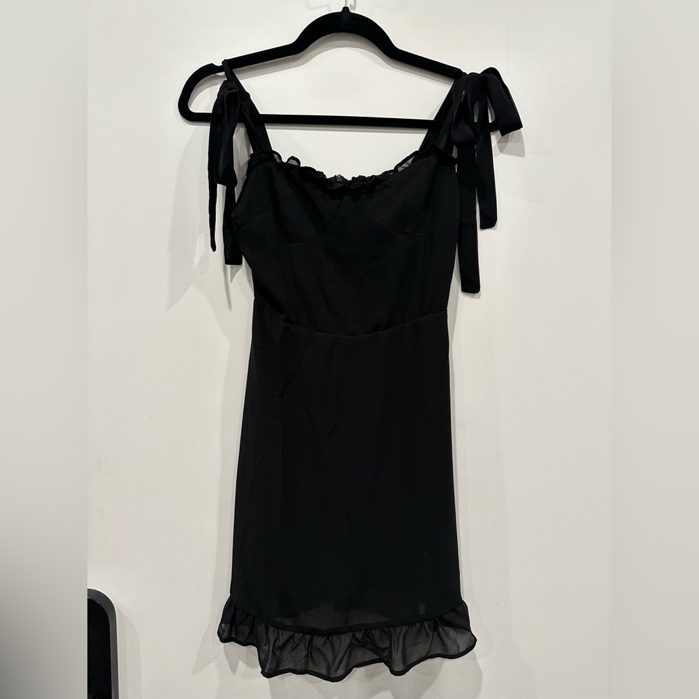 Elegant Black Mini Dress